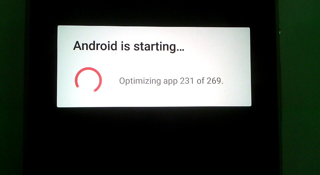risolvere "Android sta iniziando" seguito dall'ottimizzazione dell'app